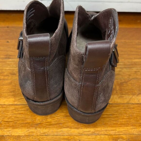 UGG Australia Wright Belted Genuine Shearling Lined Booties Womens Size 7 Nwot - Picture 5 of 8